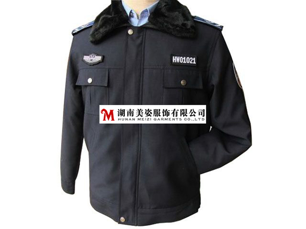 新款林政標(biāo)志服冬裝